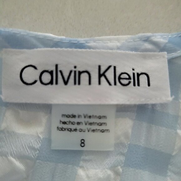 Calvin Klein New Dress. Size 8 - Picture 5 of 7